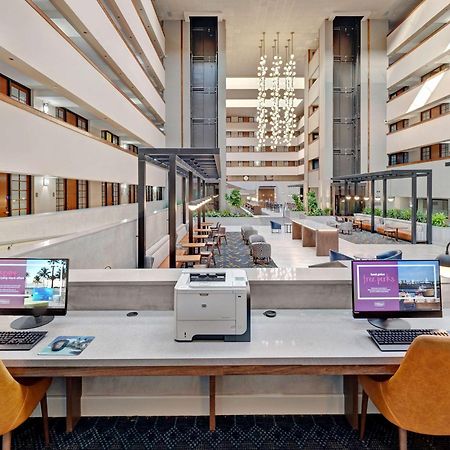 Embassy Suites By Hilton Oklahoma City Will Rogers Airport Dış mekan fotoğraf