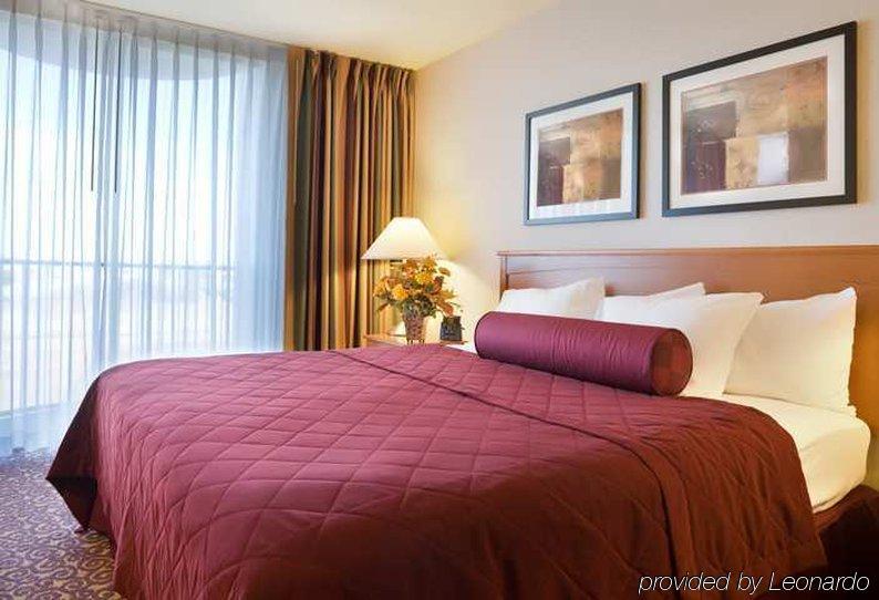 Embassy Suites By Hilton Oklahoma City Will Rogers Airport Oda fotoğraf