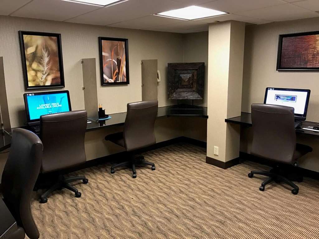 Embassy Suites By Hilton Oklahoma City Will Rogers Airport Konforlar fotoğraf